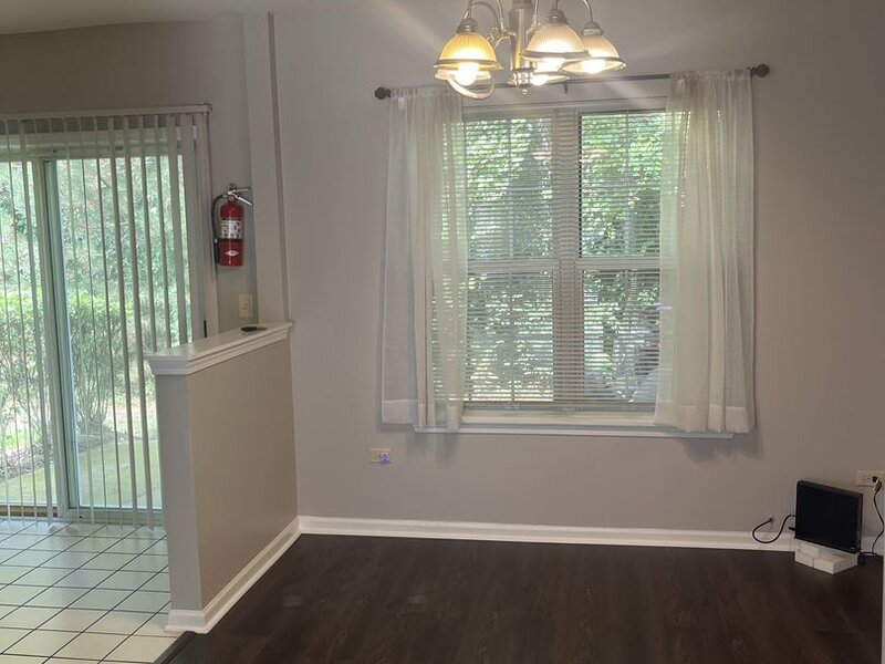 1404 W Split Oak Circle Round Lake Beach IL 60073