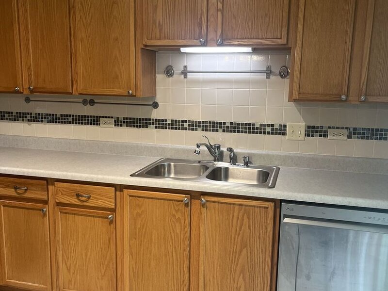 1404 W Split Oak Circle Round Lake Beach IL 60073