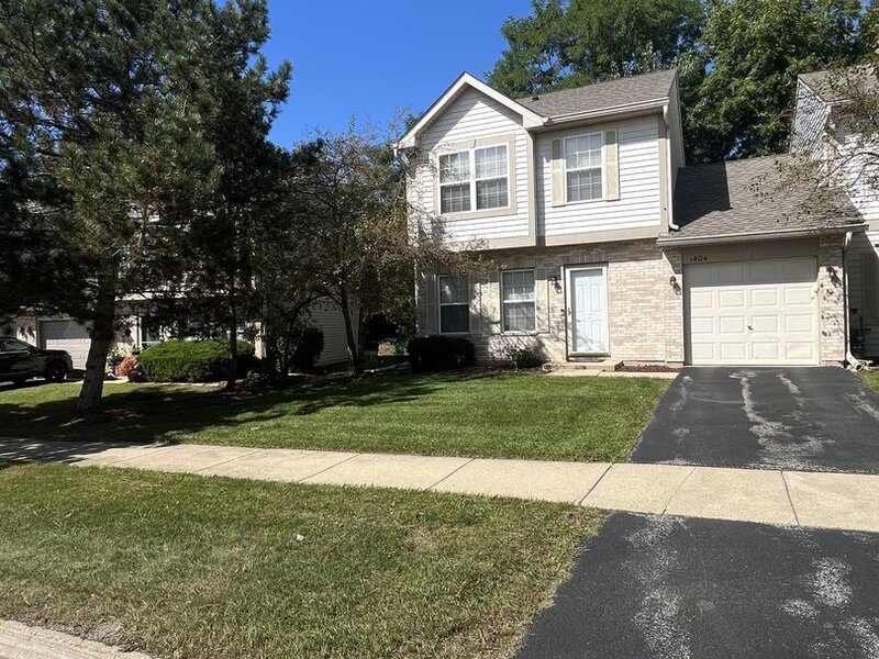 1404 W Split Oak Circle Round Lake Beach IL 60073