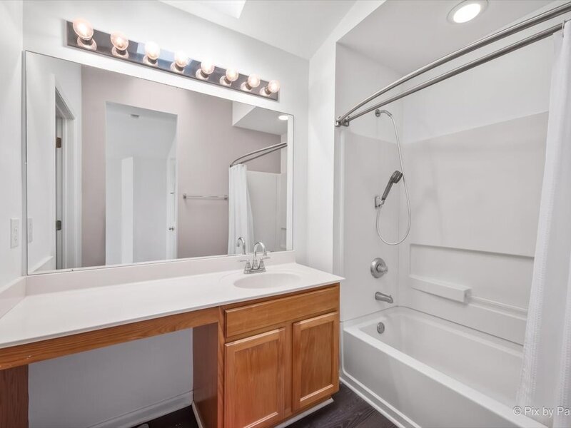 1040 Key Largo Drive Romeoville IL 60446
