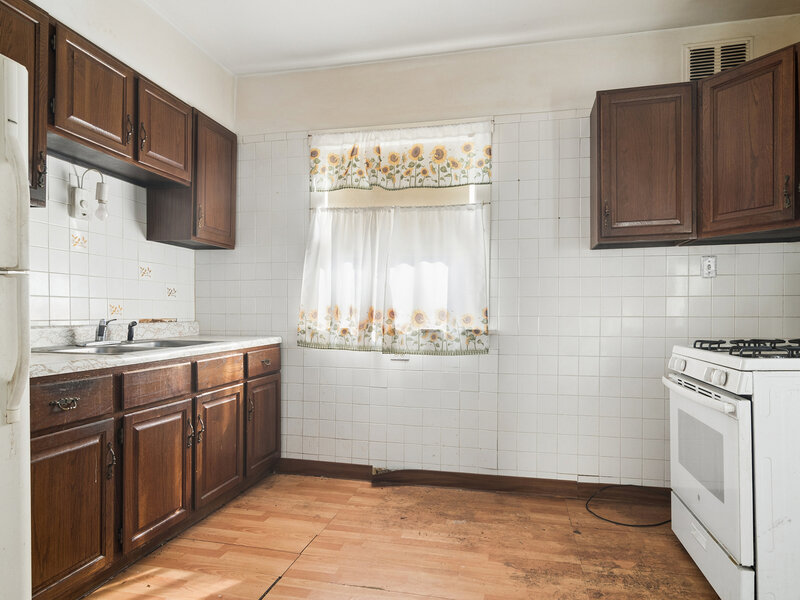 7220 N Hamilton Avenue Chicago IL 60645