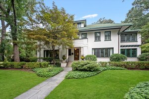 Photo of 2855 Sheridan Place Evanston IL 60201