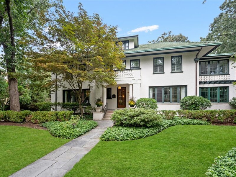 2855 Sheridan Place Evanston IL 60201