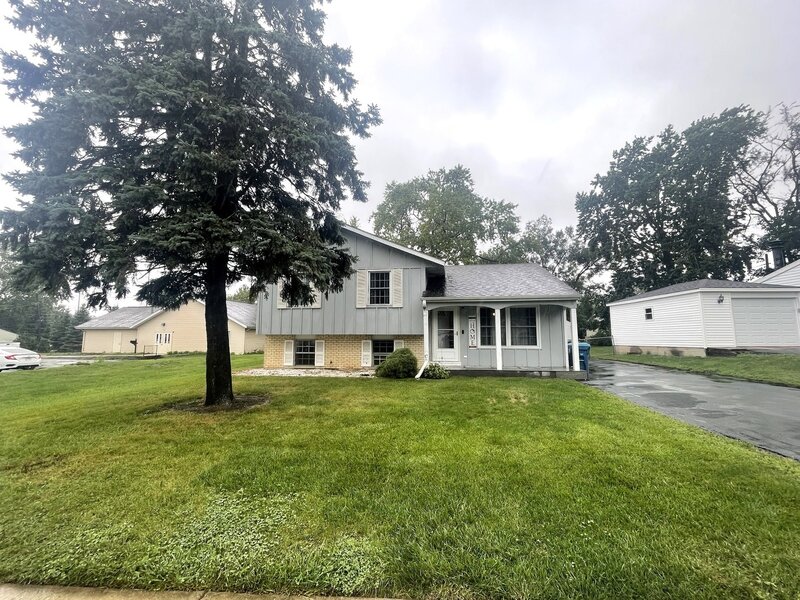 1578 Charles Drive Glendale Heights IL 60139