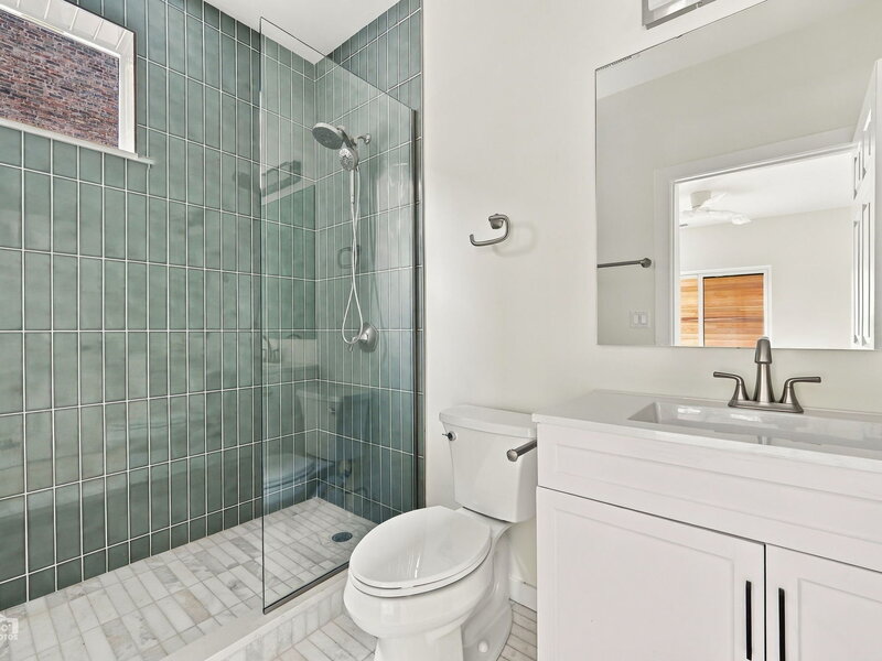 1118 W 19th Street Chicago IL 60608