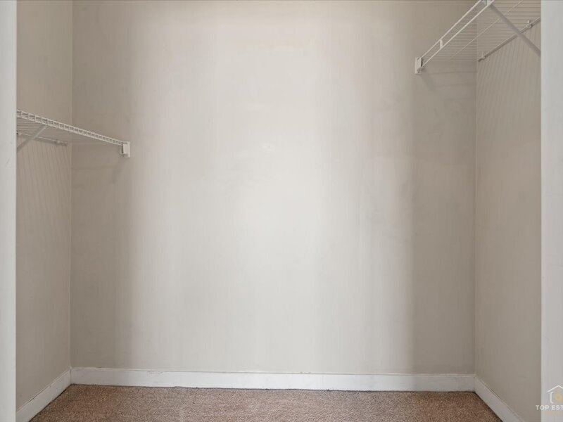 757 N Orleans Street Chicago IL 60654