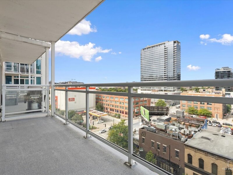 757 N Orleans Street Chicago IL 60654