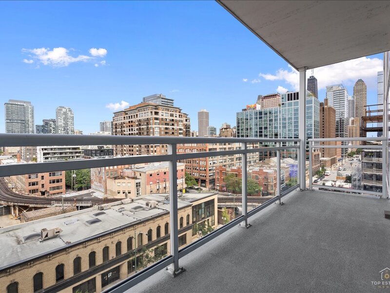 757 N Orleans Street Chicago IL 60654