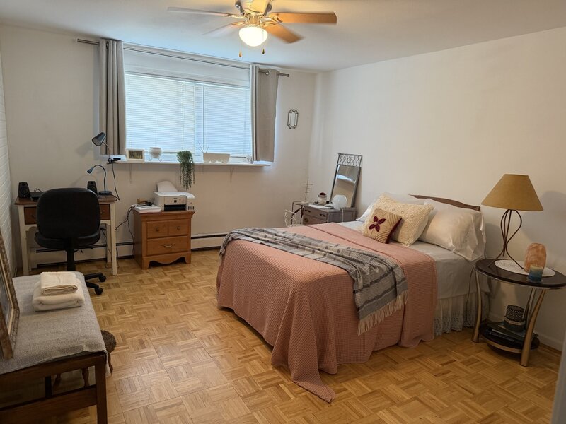 5321 N Delphia Avenue Chicago IL 60656