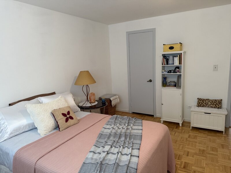 5321 N Delphia Avenue Chicago IL 60656