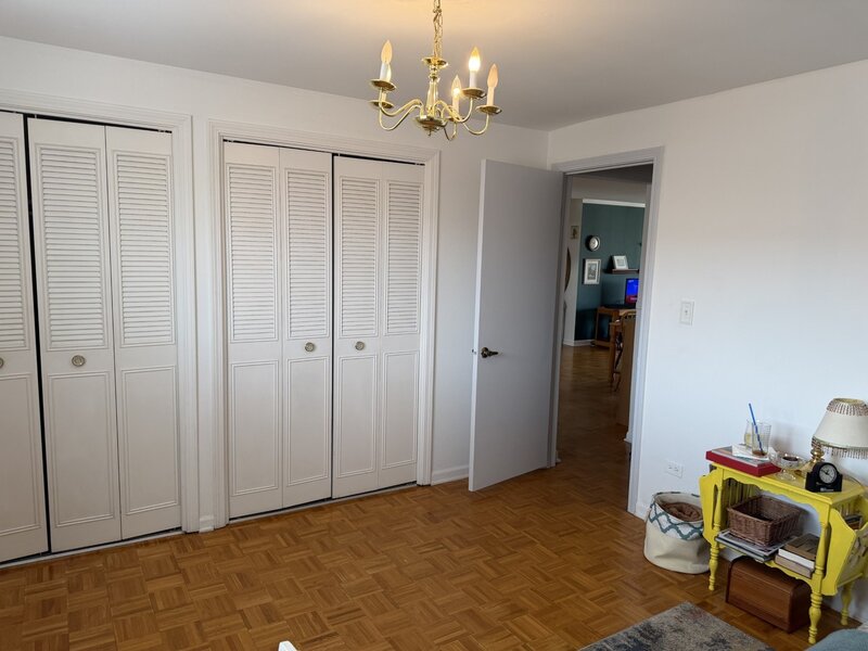 5321 N Delphia Avenue Chicago IL 60656