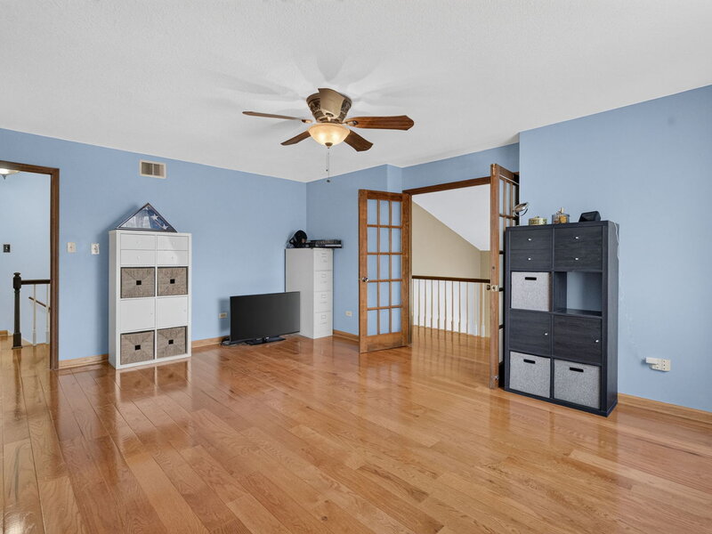408 S Brookshore Drive Shorewood IL 60404