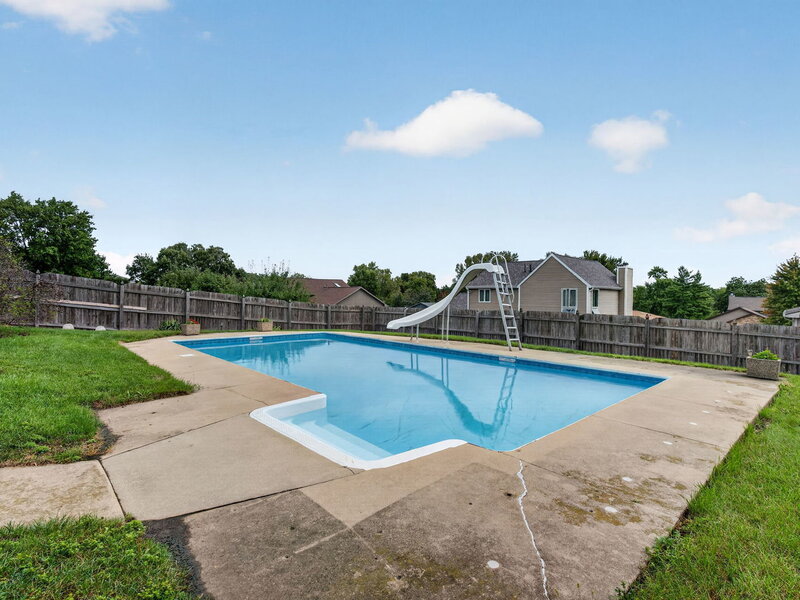 408 S Brookshore Drive Shorewood IL 60404