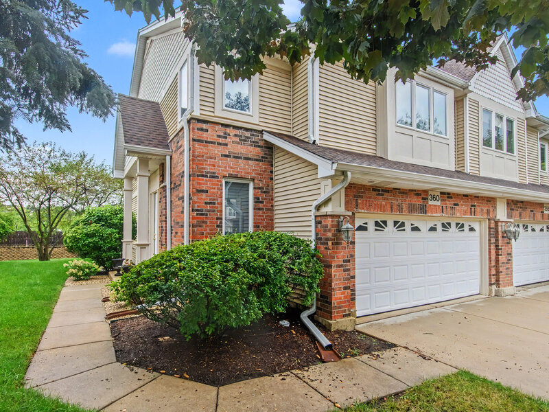 360 Parkview Terrace Buffalo Grove IL 60089