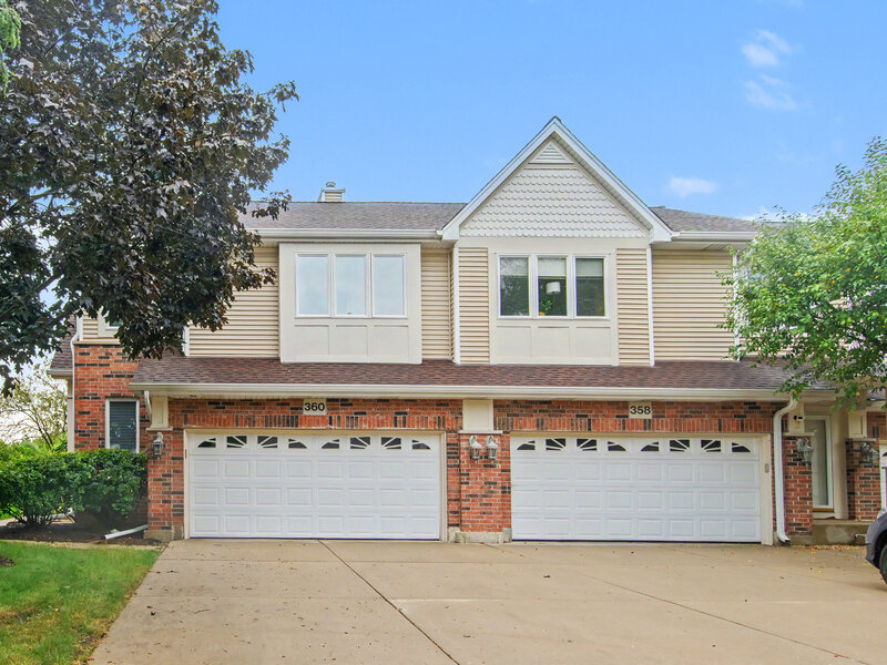 360 Parkview Terrace Buffalo Grove IL 60089