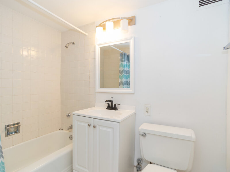 6730 S South Shore Drive Chicago IL 60649