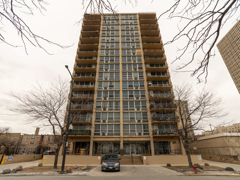 6730 S South Shore Drive Chicago IL 60649