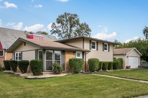 Photo of 16843 Briargate Drive Country Club Hills IL 60478
