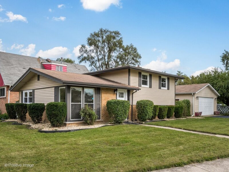 16843 Briargate Drive Country Club Hills IL 60478