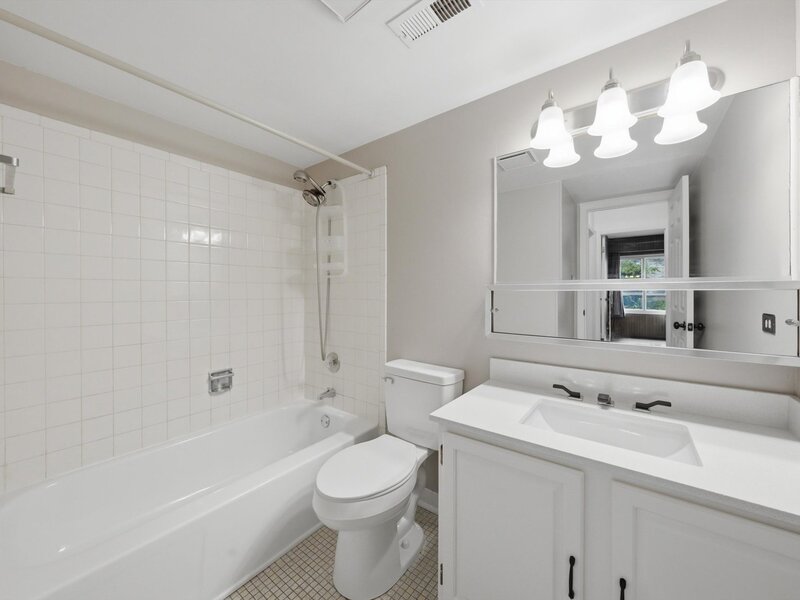 7505 175th Street Tinley Park IL 60477