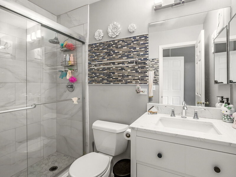 1693 S Candlestick Way Waukegan IL 60085