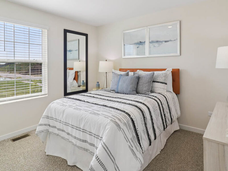 1685 Baler Avenue Aurora IL 60503