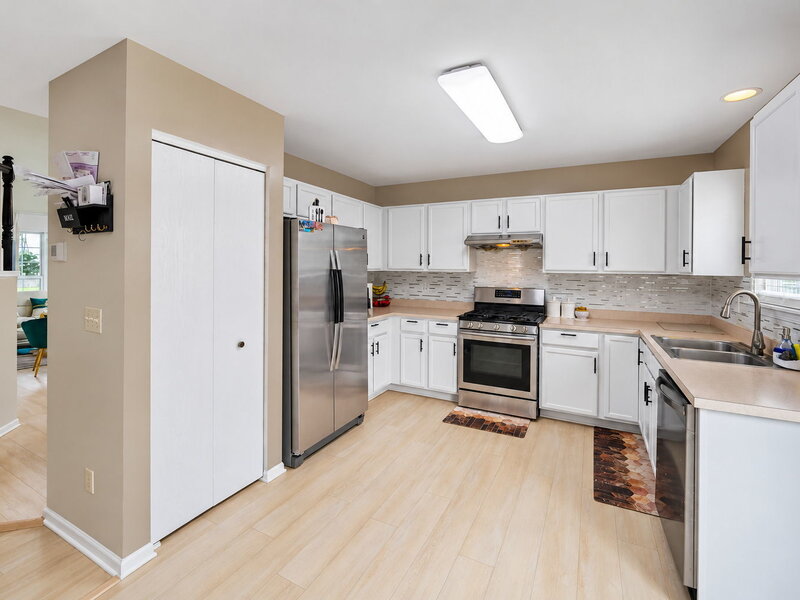 1917 Tuscany Lane Romeoville IL 60446