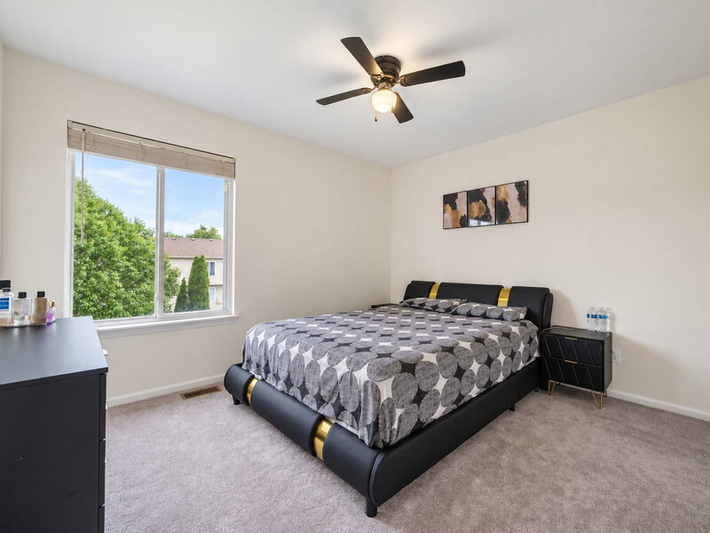 1917 Tuscany Lane Romeoville IL 60446