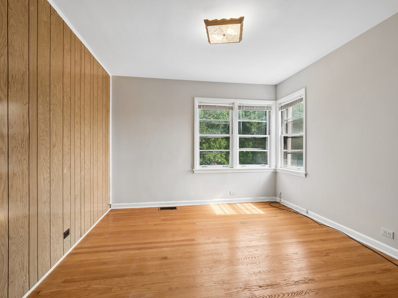 6118 N Kimball Avenue Chicago IL 60659