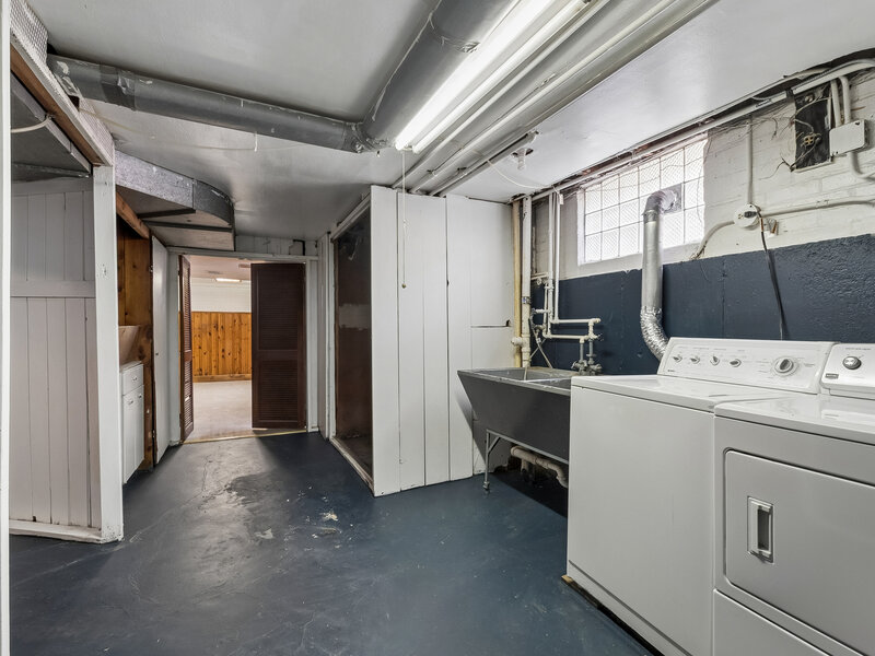 6118 N Kimball Avenue Chicago IL 60659