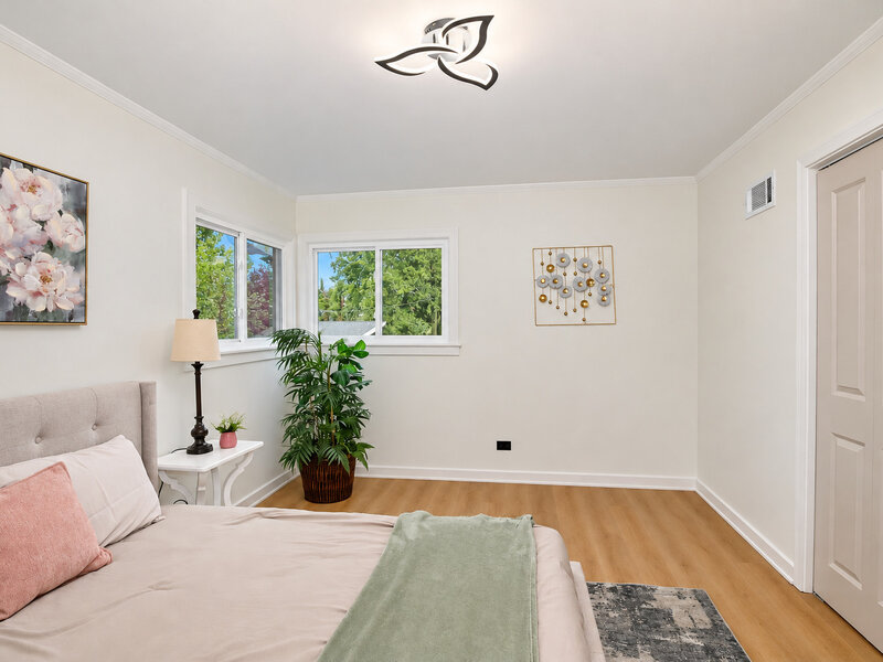 2658 Crawford Avenue Evanston IL 60201