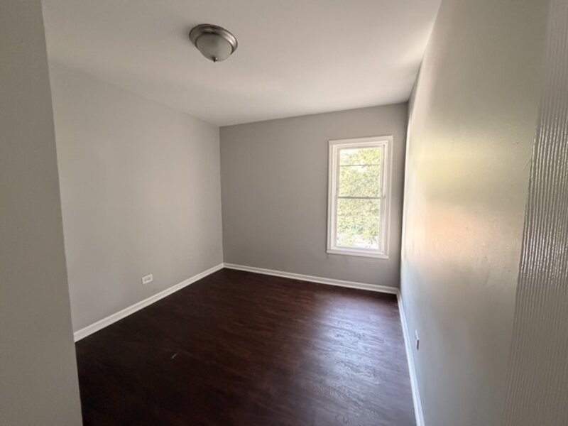 645 N Leamington Avenue Chicago IL 60644