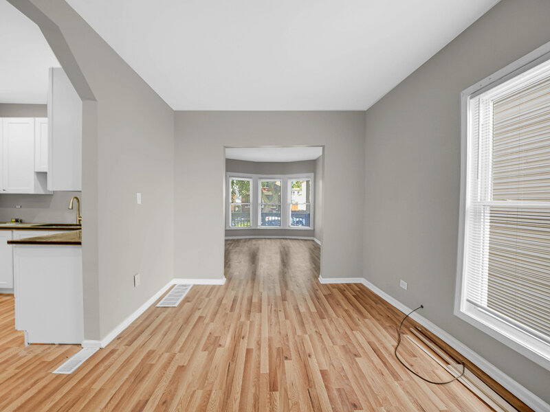 645 N Leamington Avenue Chicago IL 60644