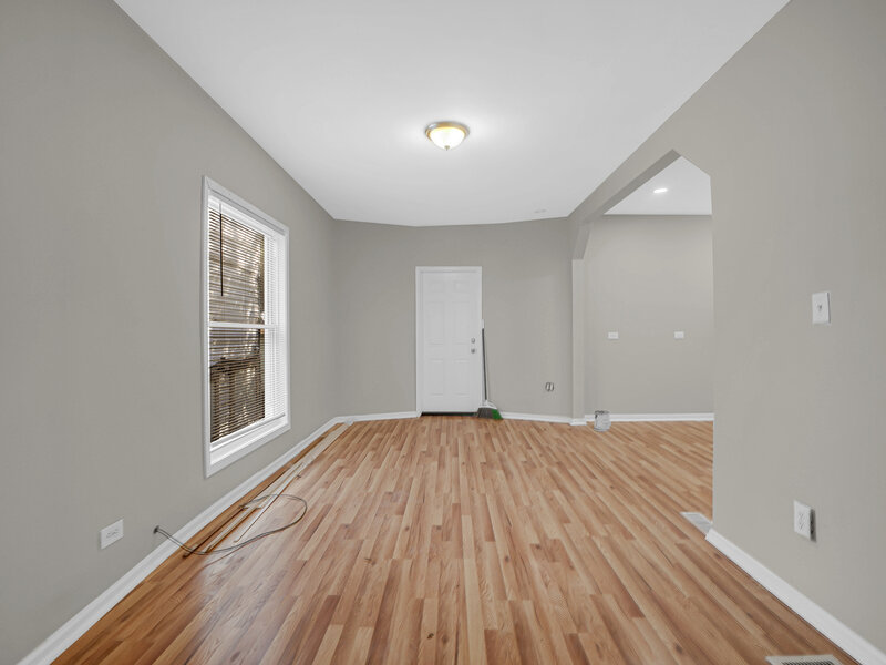 645 N Leamington Avenue Chicago IL 60644