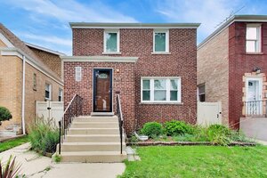 Photo of 1630 Clarence Avenue Berwyn IL 60402