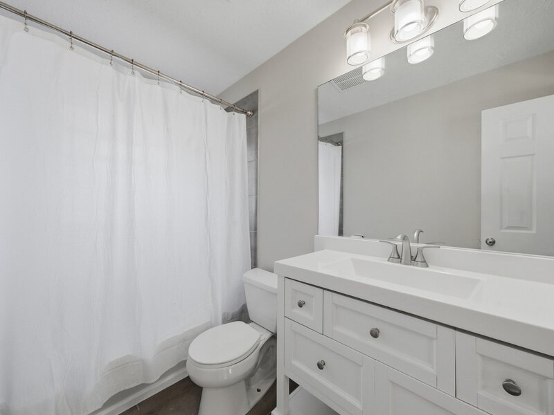 9338 Oak Street Orland Park IL 60462