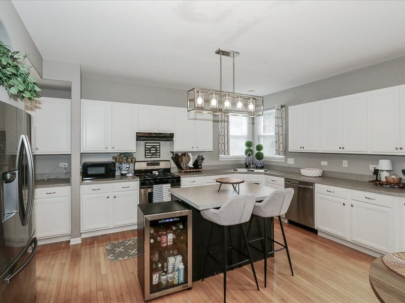 3112 Thunderbird Court Aurora IL 60503