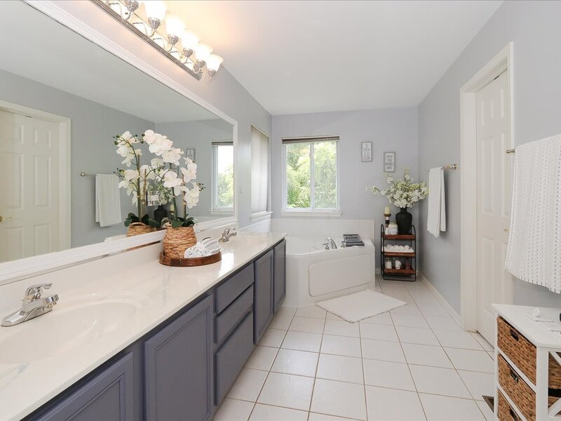 3112 Thunderbird Court Aurora IL 60503