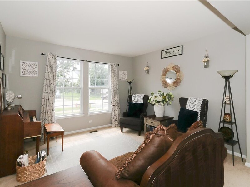 3112 Thunderbird Court Aurora IL 60503
