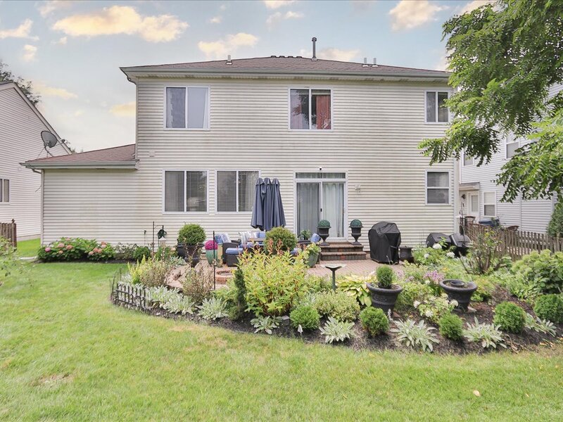 3112 Thunderbird Court Aurora IL 60503