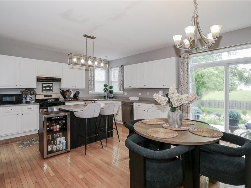 3112 Thunderbird Court Aurora IL 60503