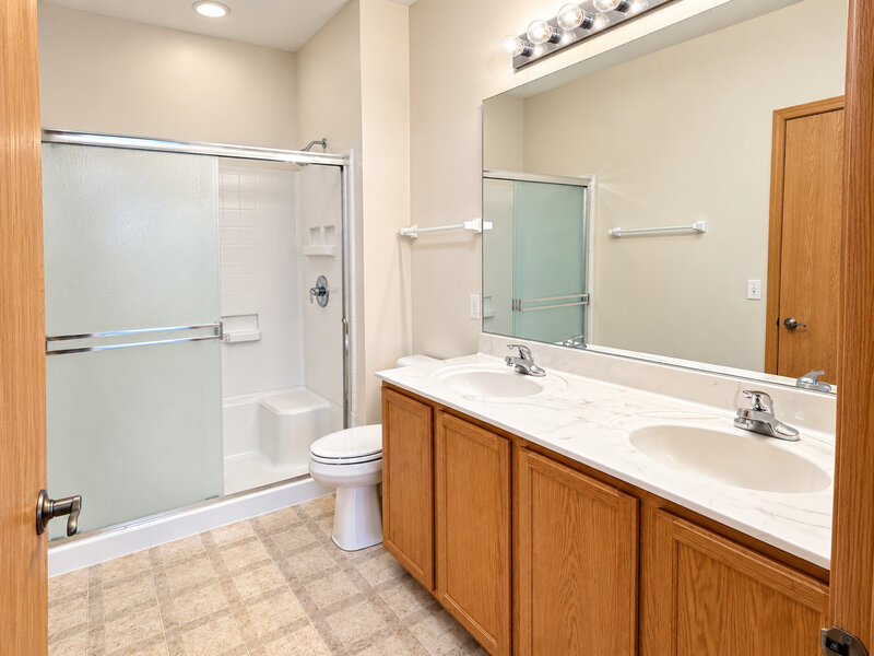 1584 W Ludington Circle Romeoville IL 60446