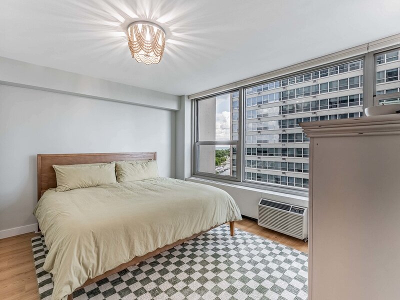 3600 N Lake Shore Drive Chicago IL 60613