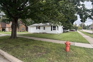 Photo of 33 S Aldine Street Elgin IL 60123