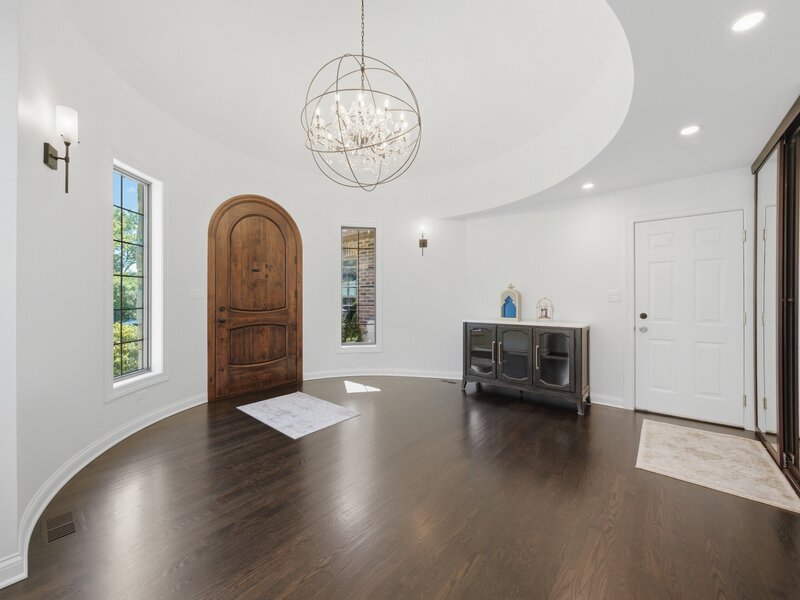 10 Grant Street Burr Ridge IL 60527