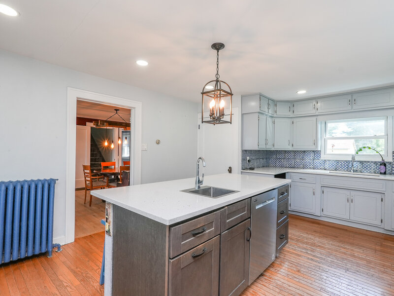 158 N Oak Street Manteno IL 60950