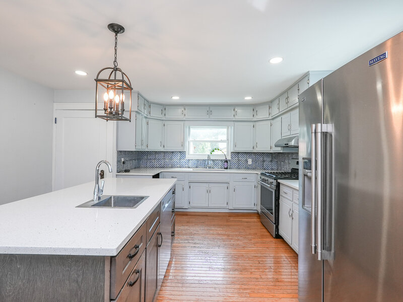 158 N Oak Street Manteno IL 60950