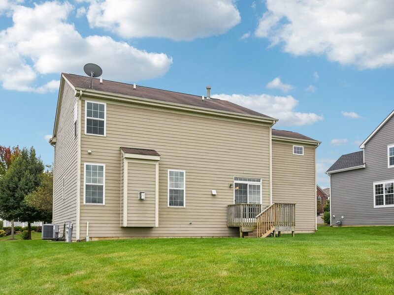 586 Wexford Drive Elgin IL 60124
