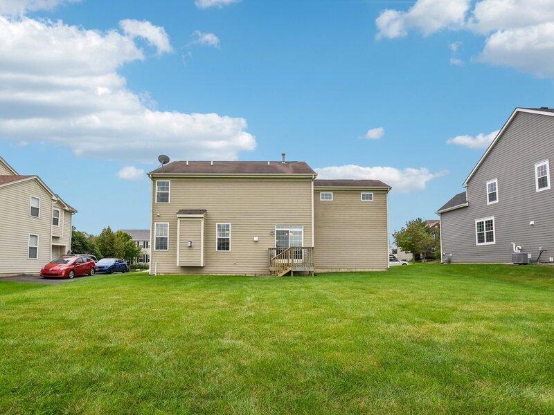 586 Wexford Drive Elgin IL 60124