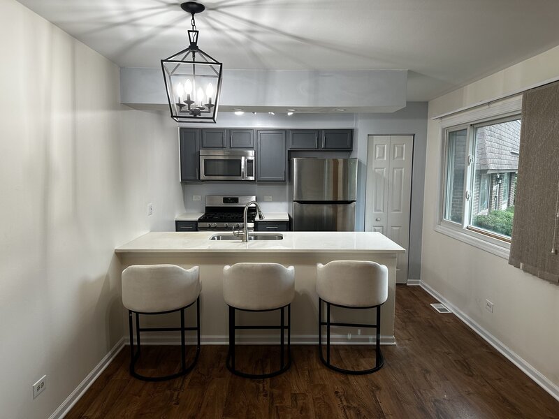 2510 Berkshire Court Waukegan IL 60087